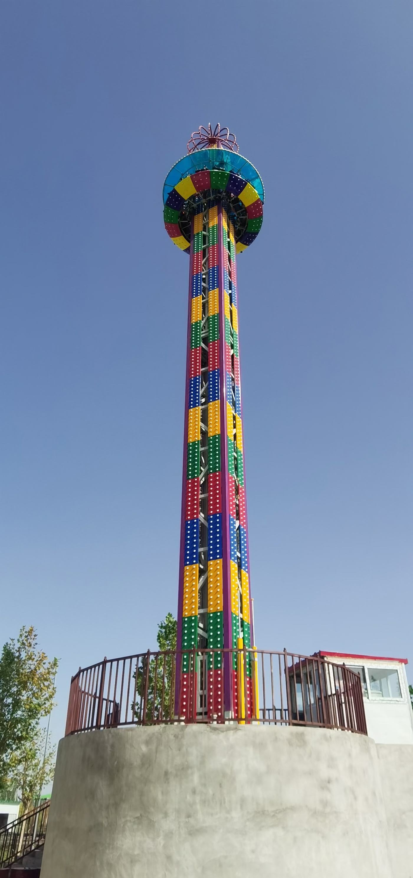 Drop tower rides for sale — photograph 5