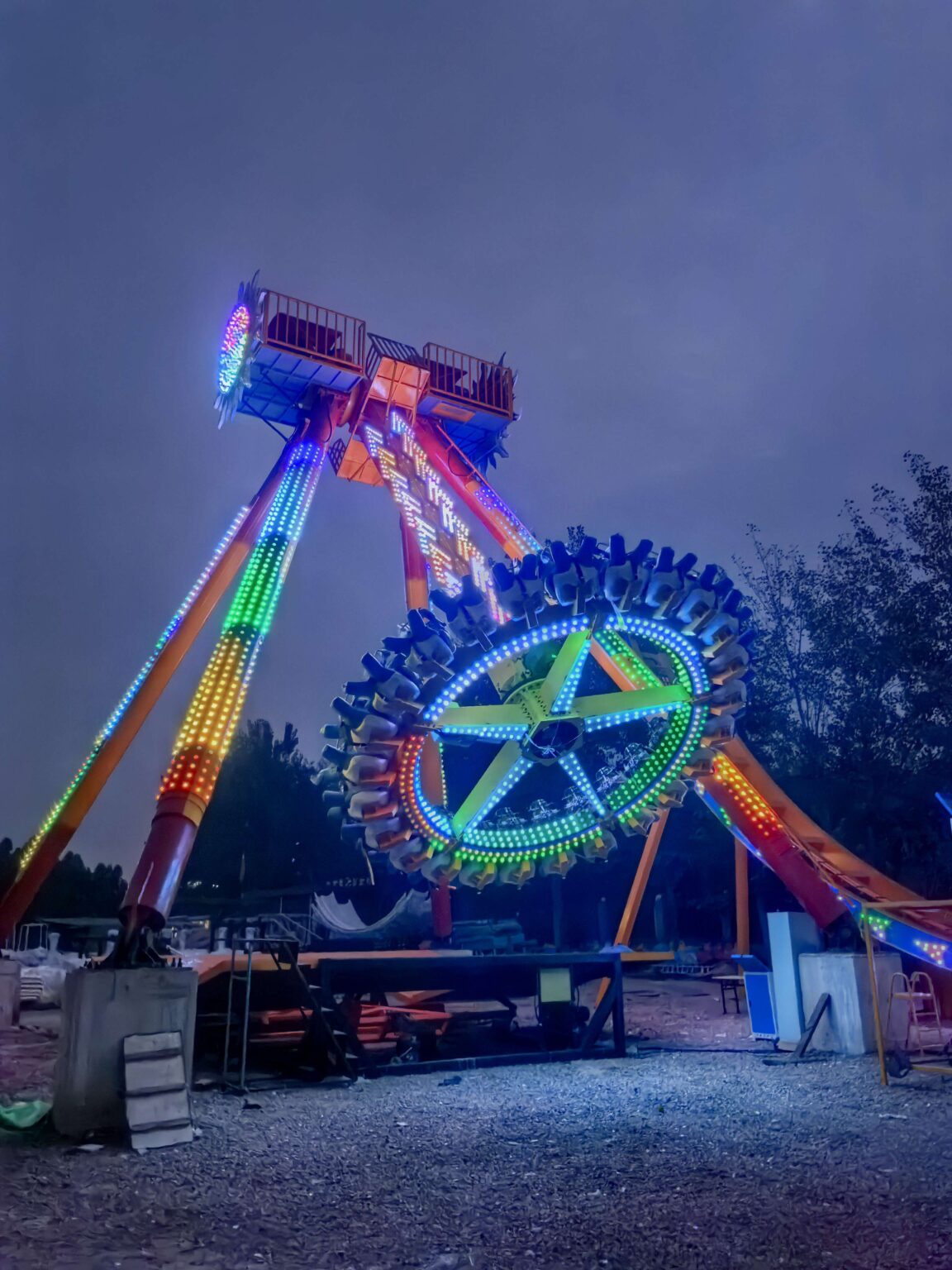 Pendulum Motion Rides Pendulum Ride - Dinis Thrill Rides